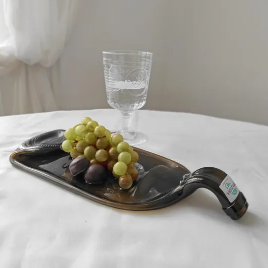 Блюдо Mazhura Бутылка Vine MZ-719754 коричневое Ціна