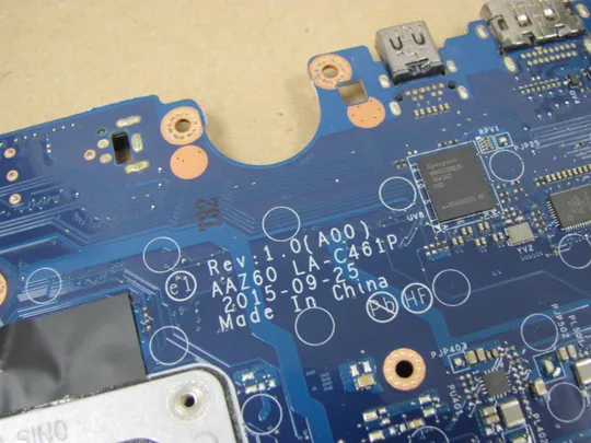 594-6  материнська плата AAZ60 LA-C461P SR2F0 i5-6300U   для Dell Latitude E7470  7470 оригінал Характеристики