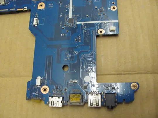 номер0118-35 материнська плата ZS051 LA-A996P 750633-501 для HP Compaq 255 G3 Pavilion 15-g оригінал На торгах