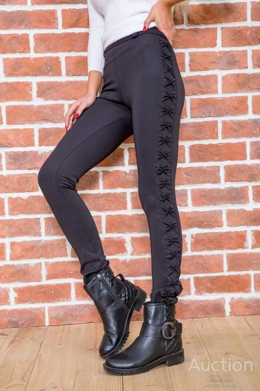 Лосины черного цвета, с декоративными вставками, 172R121 З аукціону