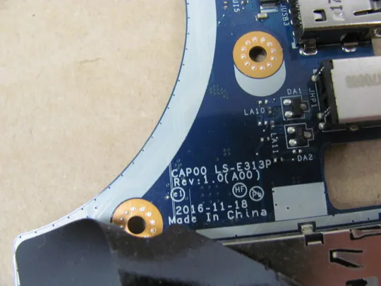 номер0980-3 плата USB, AUDIO, Cardreader 00HY61 CAP00 LS-E313P  для Dell Precision 7520 P53F  оригінал Інтернет-аукціон