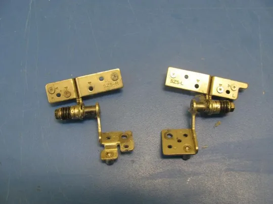 Купити №100-3 петлі кріплення матриці для SAMSUNG NP700G7C NP700G7A 700G оригінал