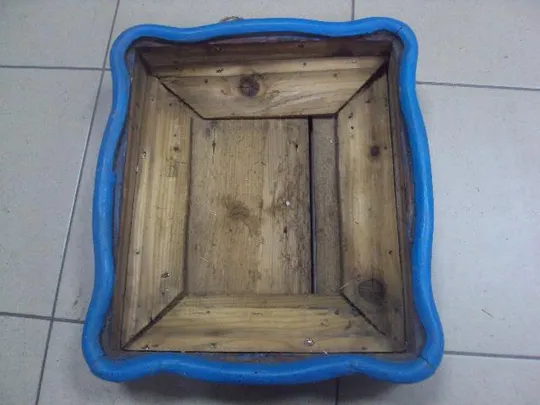 Киот фигурный для иконы 36 х 31,5 см, толщина 8 см, внутр. 29,4 х 26,5 см №2983 Ціна