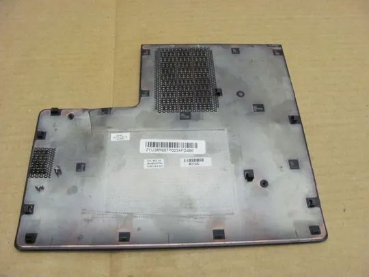 Купити номер0337-24 сервісна кришка 38R68SDTP00 для HP Pavilion 17-E Кришка дно піддон корпуса нижня кришка Bottom корито нижня частина корпусу оригінал