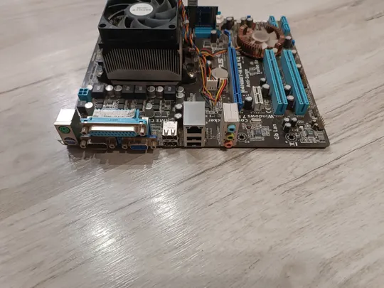 Материнська плата  для ПК  Asus M4N68T-M LE V2 Socket AM3/MicroATX З аукціону