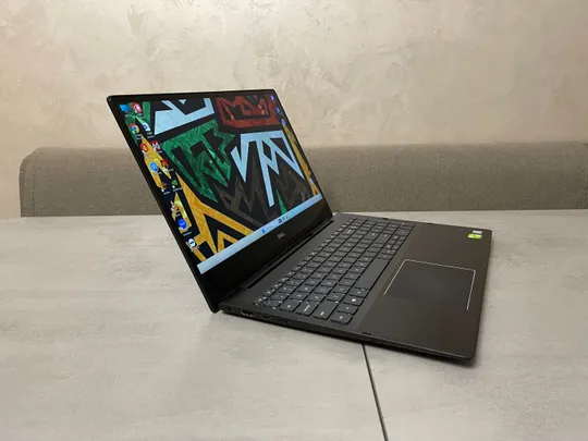 Ноутбук-трансформер Dell Inspiron 7590, 15,6&quot; 4K IPS сенсор, i7-8565U, 16GB, 512GB SSD, NVIDIA GeForce MX250 2GB. Гарантія З аукціону