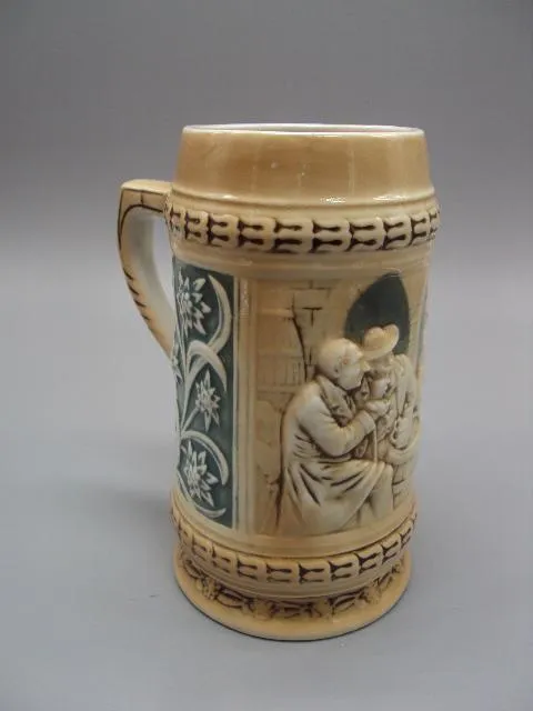 Пивной бокал фарфор Германия Зитцендорф Sitzendorf кружка пивная узор люди пьют пиво 16,9 см (№840) Ціна