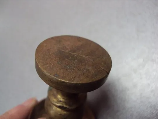 Упор для печати бронза высота 7 см, диаметр 3,1 см №11474 Продаж