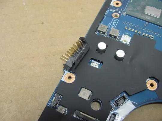 номер0984-4 материнська плата Mainboard Материнка Основна плата Системна плата Плата системи Laptop motherboard мамка ноутбучна плата  i7-7820HQ SR32N CAP00 LA-E311P для Dell Precision 7520 оригінал Де купити