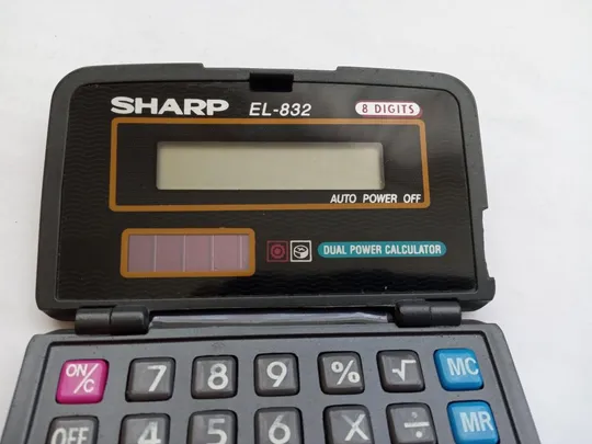 Калькулятор Sharp. Made in Japan Характеристики