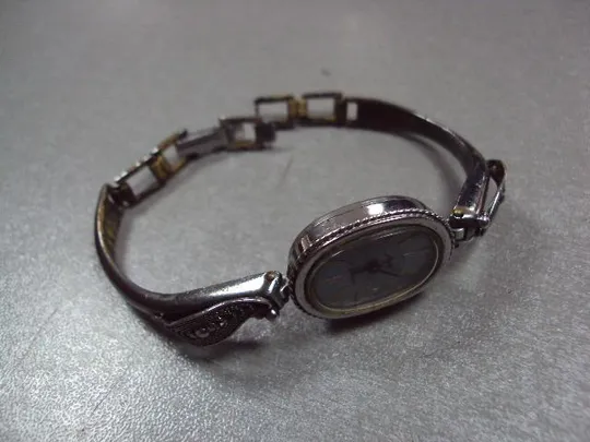 Женские наручные часы Луч 17 камней Беларусь с браслетом длина 17 см №13015 Ціна