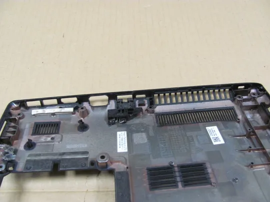 739-2  Кришка дно піддон корпуса TFQ35ZAABATN для Acer Aspire E5-523 E5-553 E5-575 оригінал Характеристики