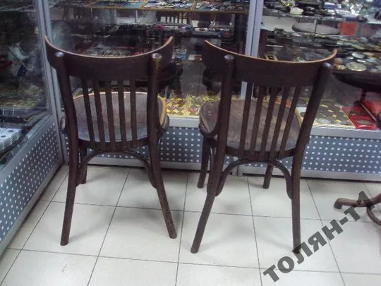 стул антикварный тонет 2 штуки Недорого