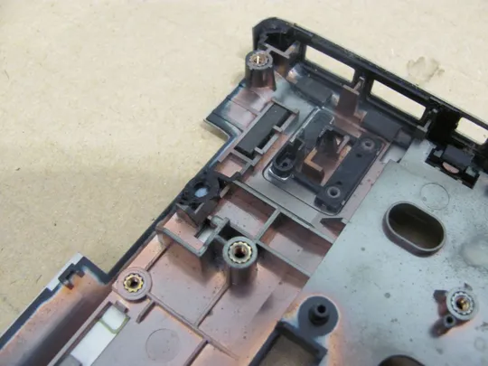 номер0188-2 Кришка панель палмрест та тачпад 641207-001 для HP ProBook 8570P 8560p 8570p оригінал Недорого