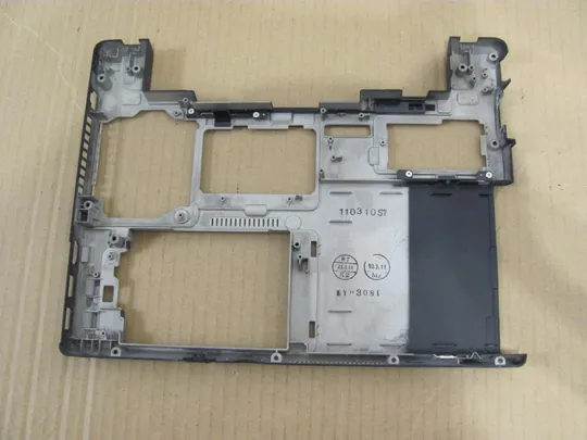 Купити номер0270-32 Кришка дно піддон корпуса Нижний корпус(дно)для ноутбука низ дно поддон Нижняя часть для FUJITSU P771 оригінал