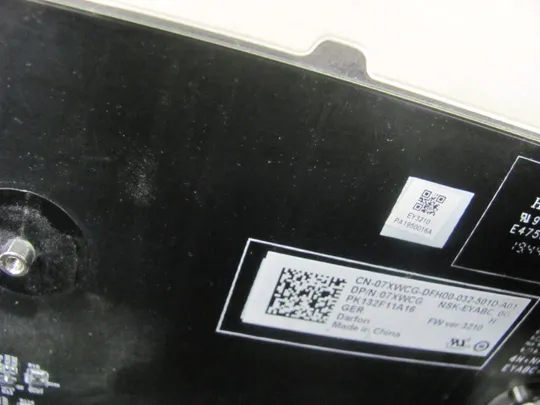 768-2 клавіатура робоча з кріпленням 08YMH1 NBX0002F500 07XWCG 0WYFCV для  Dell Alienware Area 51m R1 R2  оригінал Недорого