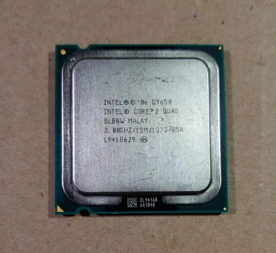 Купити 4x ядерный Intel Core 2 Quad Q9550 2.83GHz/12M/1333 LGA775 95W Вживане