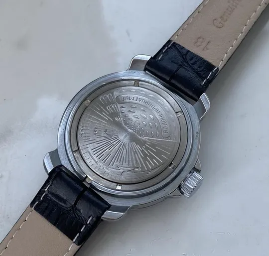 Отличные винтажные часы Командирские Танк в прекрасном рабочем состоянии ns513 Де купити