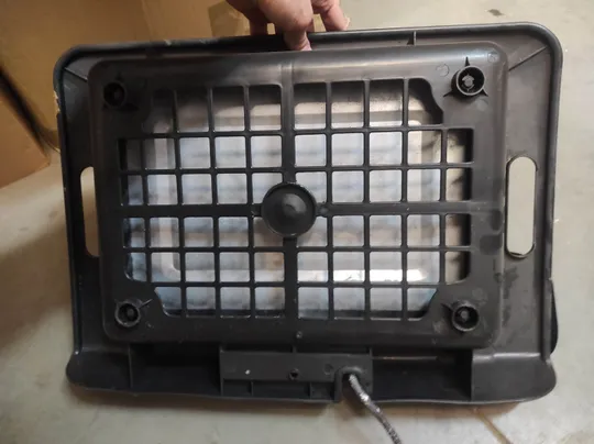 електрогриль справний.до 2000 ват.регулюється. З аукціону