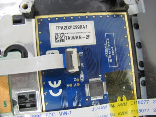 478-4 Кришка панель палмрест та тачпад для MEDION X6811 X6812 GX660 MS-16F1 оригінал Недорого