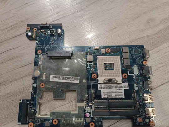Материнська плата для ноутбука Lenovo G580 G585 (LA-7982P) Ціна