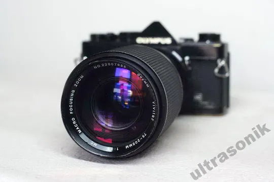 Об&#039;єктив для Olympus OM Vivitar 75-205mm 1:3.8 MC Macro Focusing Zoom Ais Ф62mm Вживане Продаж