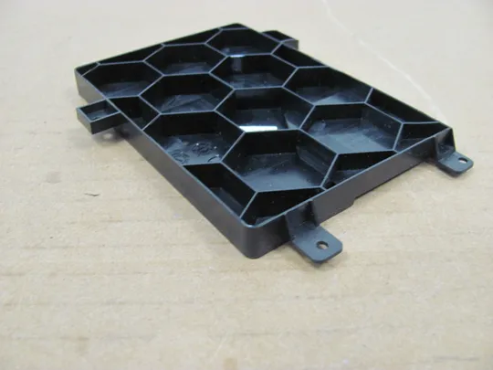 863-16 комплектуюче кріплення 0PVGYT для Dell Latitude 5520 5530 5531 Precision 3570 3571 оригінал Продаж