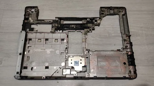 верх і корито Hp 640 645 g1 З аукціону