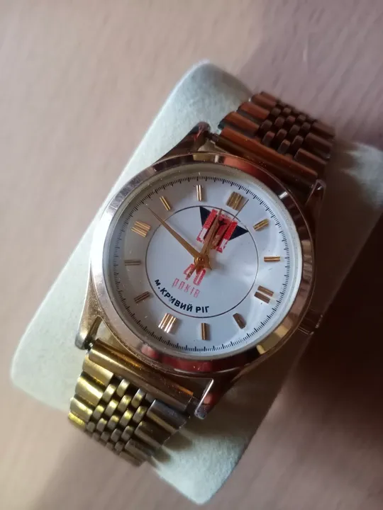 Часы механические наручные. Ціна