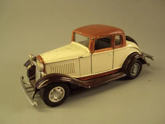 машинка 32 ford coupe yatming высота 4,5 см, длина 11 см №10790 Ціна