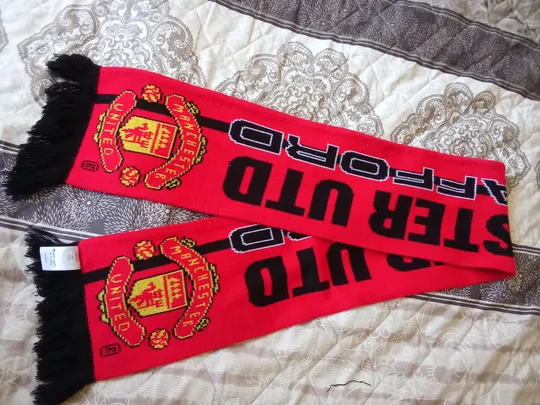 Спортивний шарф Манчестер Юнайтед Ціна