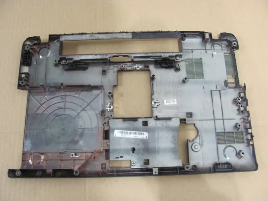 501-1 Кришка дно піддон корпуса V000320280 для Toshiba Satellite C50-A C55-A оригінал Де купити