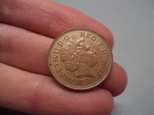 Монета 1 пенни 2007 год Великобритания №915 Продаж