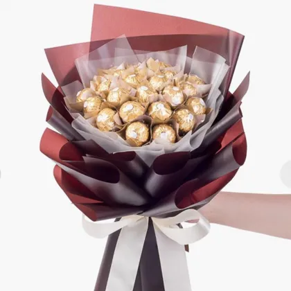 фото, Букет з цукерок Ферреро Роше Ferrero (31 шт.) оригінальний подарунок коричневий