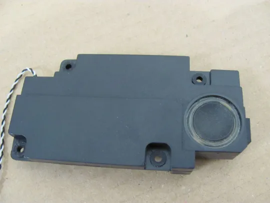 531-14 динамік 04G170051700 для Asus N73S X73S N73JF, N73JG, N73JN, N73JQ, N73SM, N73SV оригінал З аукціону