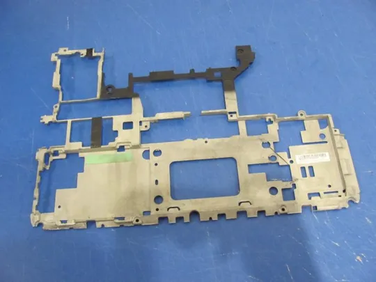 №174-18 кріплення корпуса 6070B0883401 821164-001 для ELITEBOOK 840 G3 оригінал Ціна