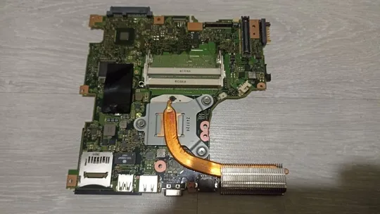 Материнська плата Fujitsu Lifebook E734 E744 E754 CP667438-01 G4 Продаж
