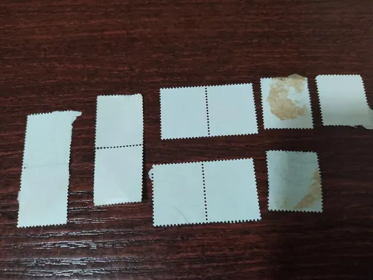 марки и сцепки Украина стандарт глечик, куманец, кувшин, листья лот 11 шт гаш №13 Де купити