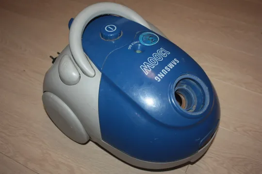 Пилосос Samsung 1300вт Інструкція