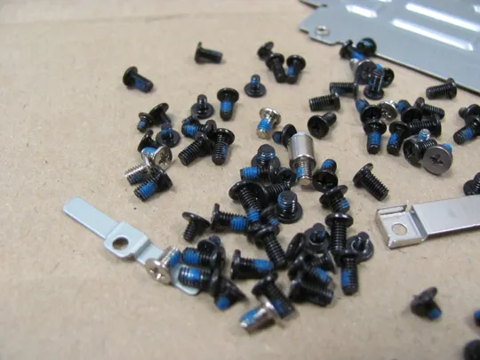 Купити 677-4 комплектуюче гвинти  для DELL Precision 17 7710 M7710  оригінал