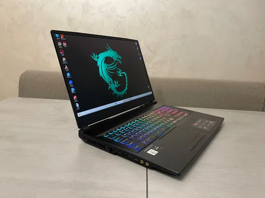 Ігровий ноутбук MSI GL75 Leopard 10SFK-029US, 17,3 FHD IPS, i7-10750H, 16GB, 512GB SSD+500GB HDD, nVidia GeForce RTX 2070 8GB З аукціону