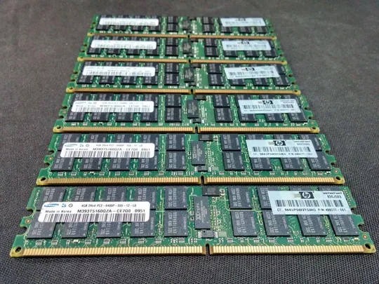 24GB комплект Kit - 6 планок по 4Gb 2Rx4 Samsung DDR2 PC2-5300P-555-12 677MHz ECC Ціна