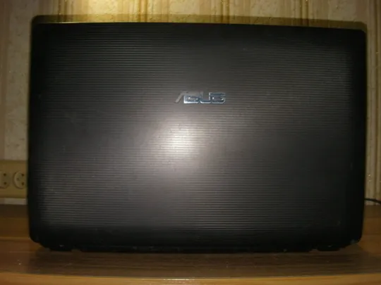 Asus Х73Е / К73Е 17.3&quot; LED Core I5-2430М 2.40ГГц-3.0ГГц 8ГБ/320ГБ HDMI ВебКамера Як-Нова Батарея Новий 96Вт Б/Ж з США #1 Продаж