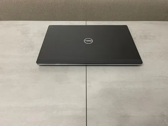 Мобільна робоча станція Dell Precision 7740, 17,3&quot; FHD IPS, i7-9750, 64GB, 1TB SSD, Nvidia Quadro RTX 4000 8GB. Гарантія Де купити