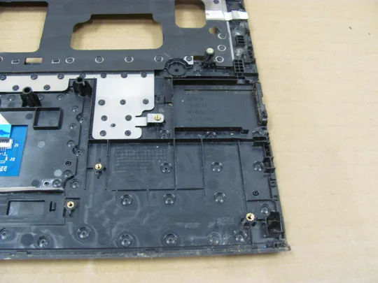 830-3 Кришка панель палмрест та тачпад BA75-03333A  для  SAMSUNG  NP700 NP700G7A 700G  оригінал Недорого