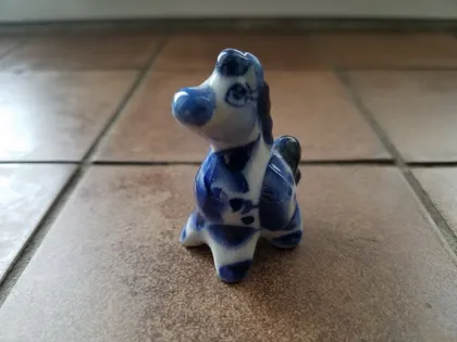 фото, Коник лошадь кінь фігурка біло блакитна статуетка порцелянова Гжель Вживане