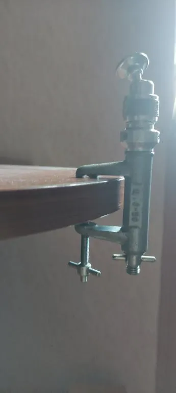 Струбцина-держатель для многих моделей фотоаппаратов СССР sd253 Ціна