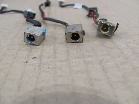 Купити номер0024-14 роз&#039;єм живлення Роз&#039;єм зарядки Гніздо живлення Штекера живлення Зарядний порт Роз&#039;єм адаптера живлення power connector DC30100SN00 для Acer Travelmate p253 E1-531 E1-571 V3-551, V3-571 оригінал