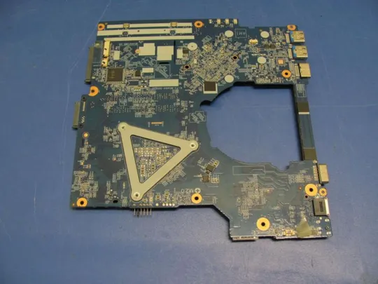 №53-15 материнська плата W540EUMB-0D РОБОЧА для TERRA MOBILE 1529 1220252 оригінал Ціна