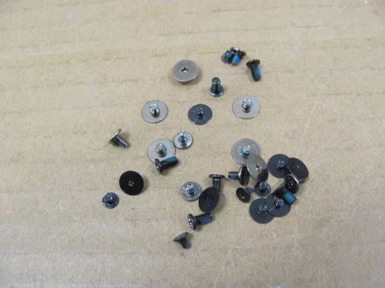 821-15 комплектуюче гвинти  для Dell Vostro 14 3000 3400 V3400 3401 3405 оригінал Ціна